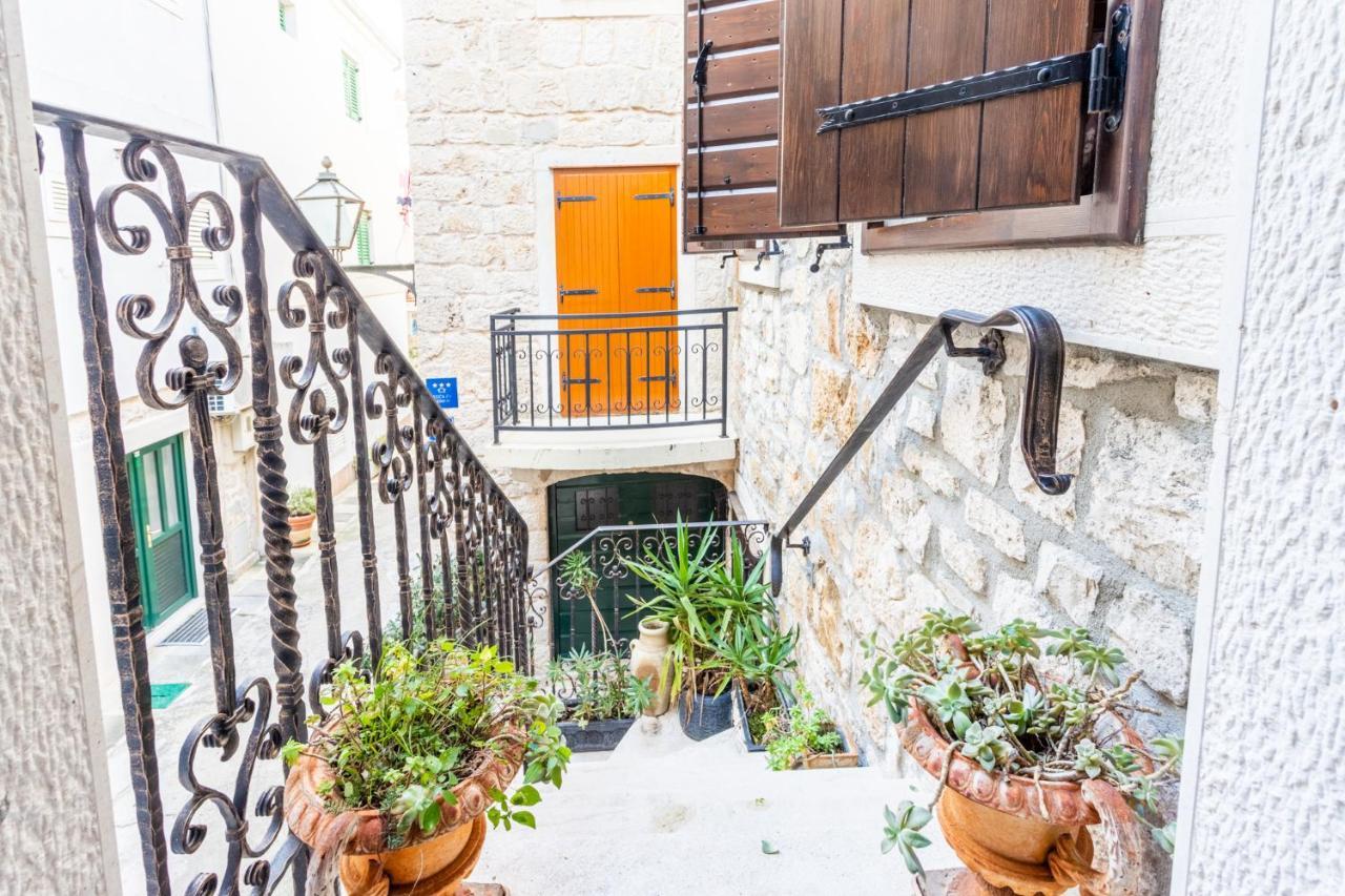 Stone House Srida Apartman Baška Voda Kültér fotó