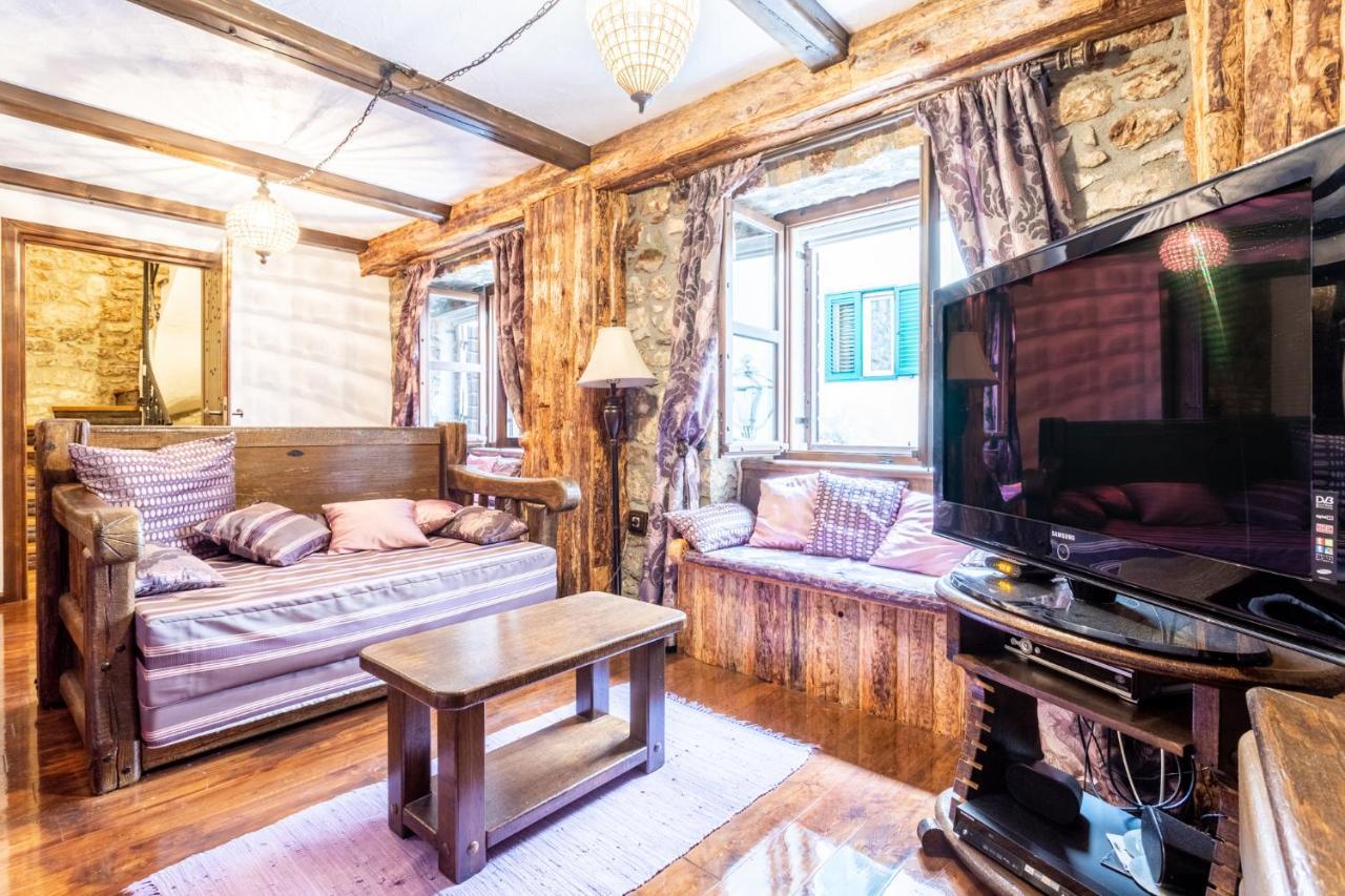 Stone House Srida Apartman Baška Voda Kültér fotó