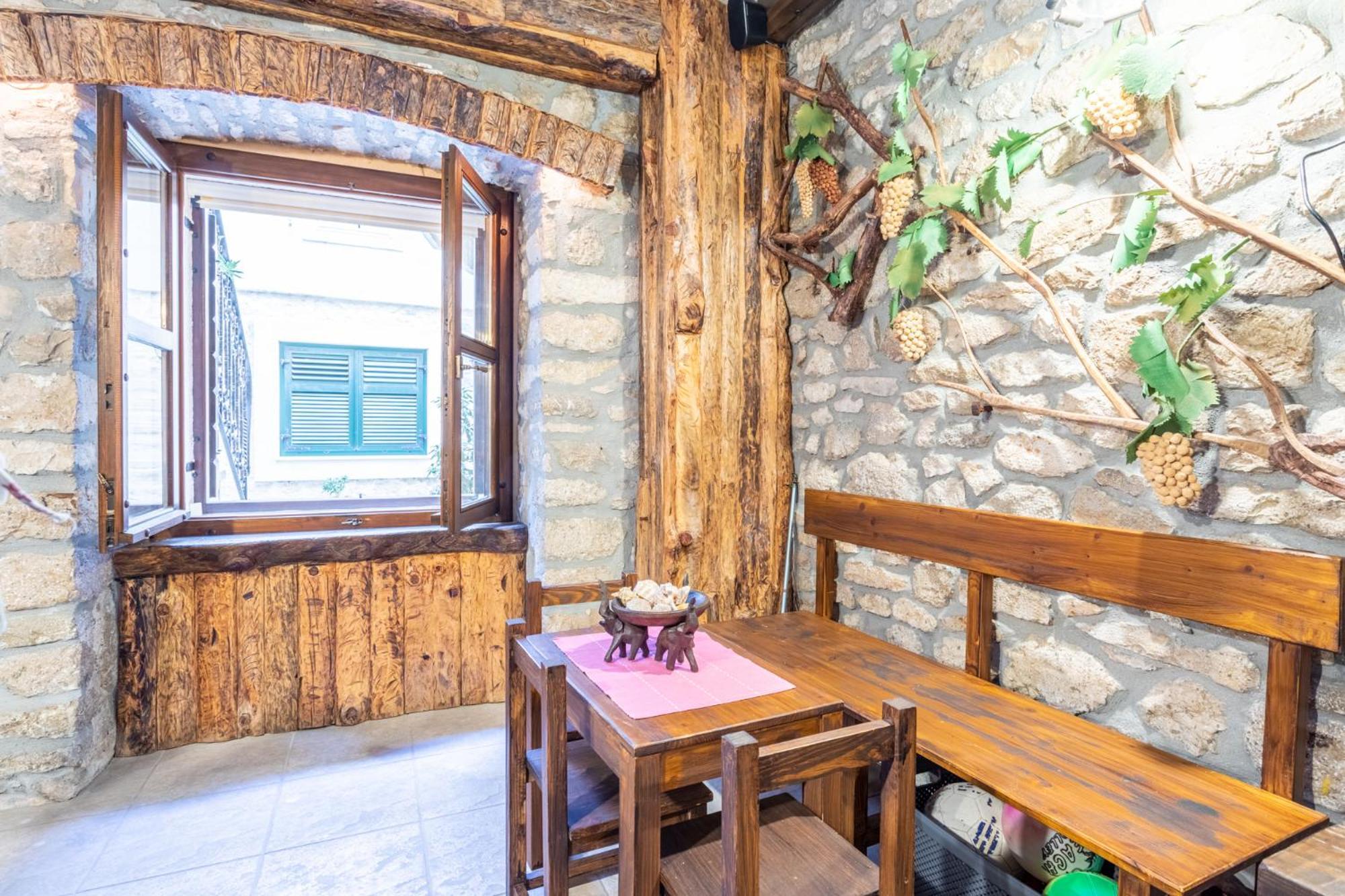 Stone House Srida Apartman Baška Voda Kültér fotó